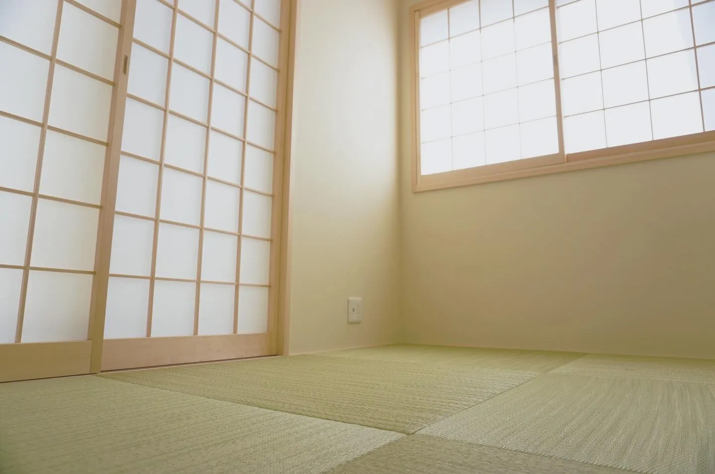 ・